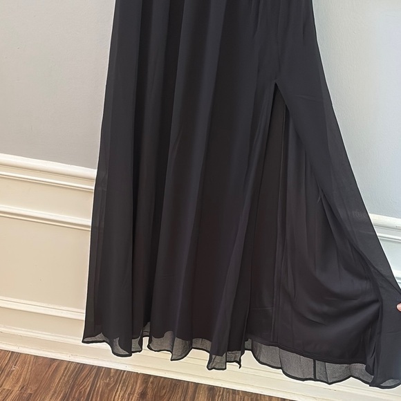 Lulus One-Shoulder Black Maxi Dress with Back Cutout – Size Small – NWT - Picture 9 of 11